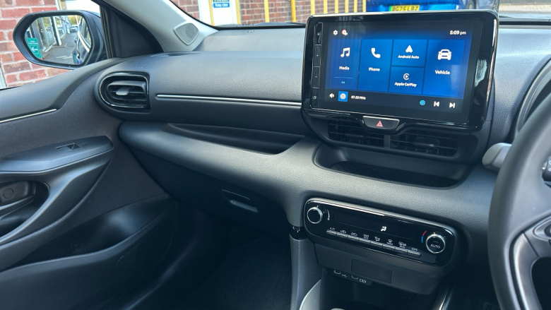 Mazda 2 Hybrid 1.5i Hybrid Centre Line 5dr CVT Hybrid Hatchback